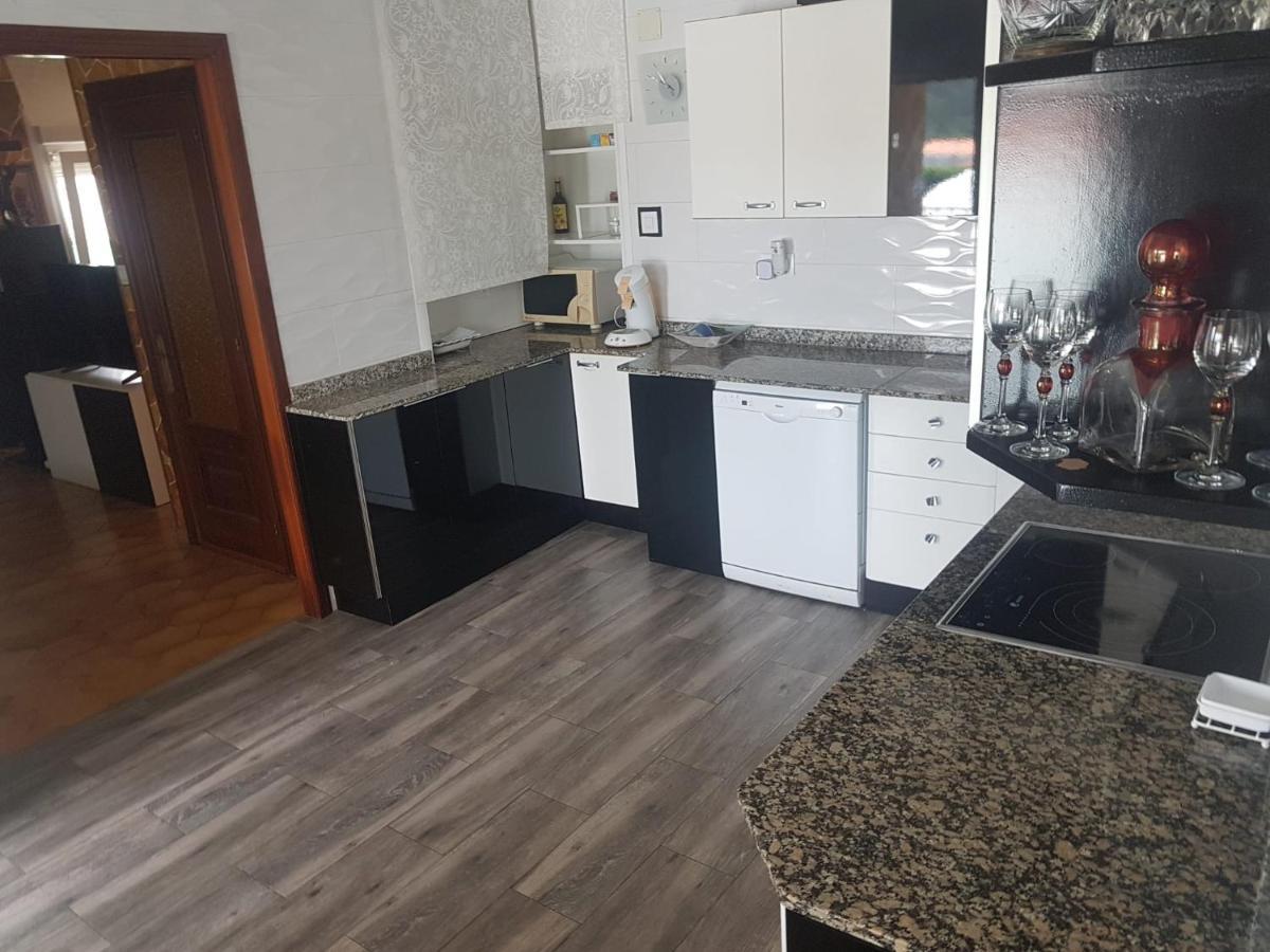 O Arrequento Villa Oleiros Buitenkant foto